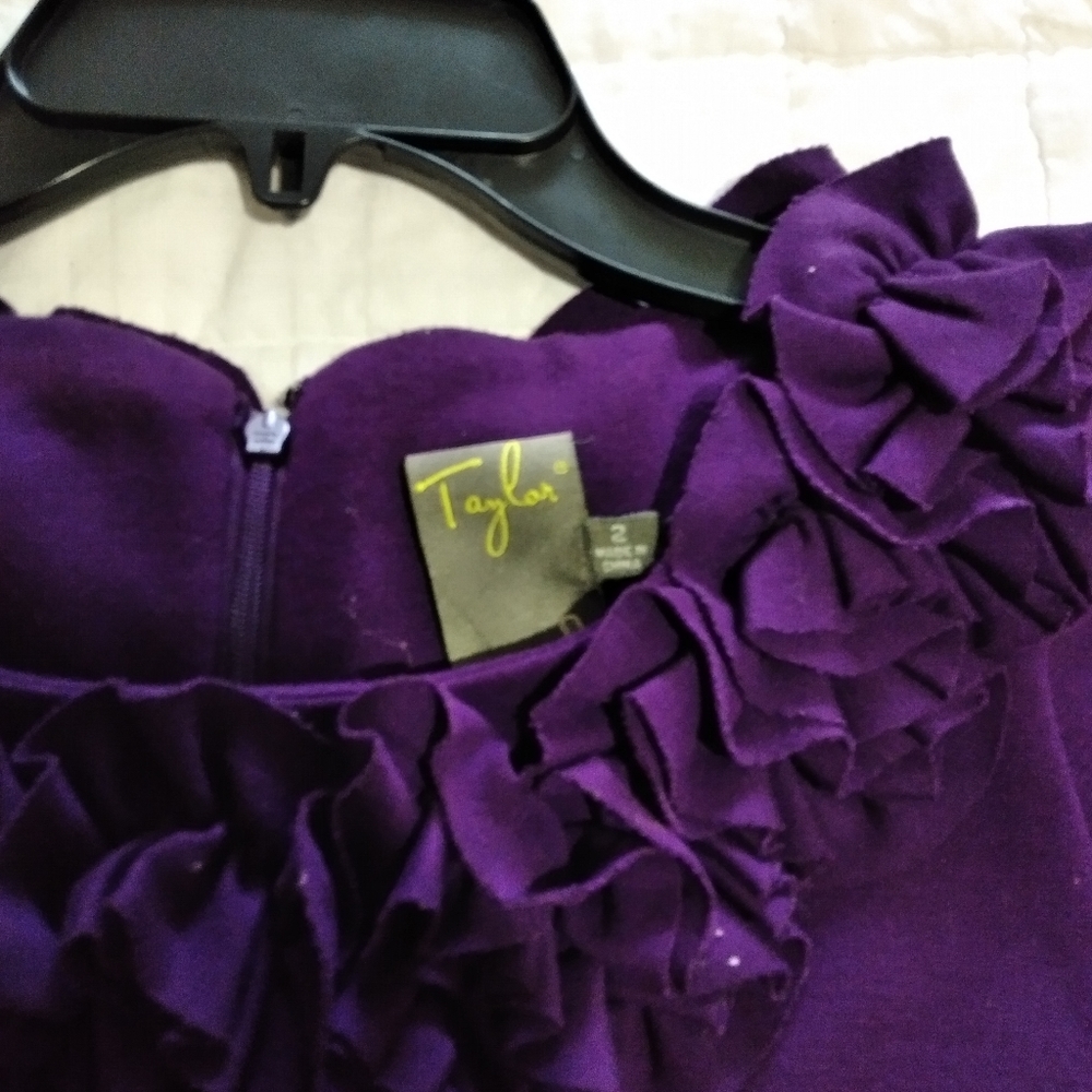 Just Taylor dress